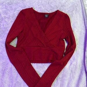 Surplice neck Crop long sleeves 6(M)